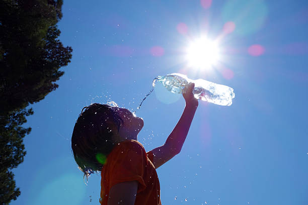 Heatwave Alert: उत्तर प्रदेश के इन शहरो मौसम विभाग का रेड अलर्ट 2024